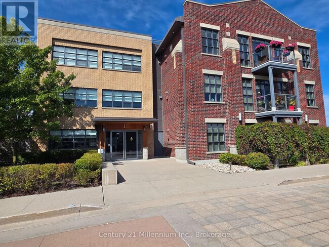 property at 1 Shipyard Ln