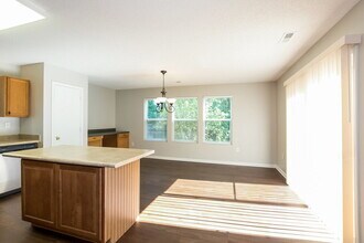 217 Waterlemon Way in Monroe, NC - Building Photo - Building Photo