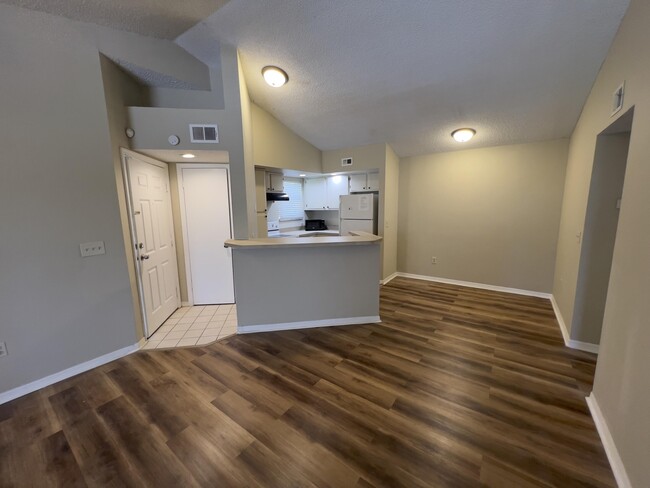 1401 Village Blvd in West Palm Beach, FL - Building Photo - Building Photo