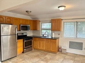 135-51 223rd St in Queens, NY - Building Photo - Building Photo