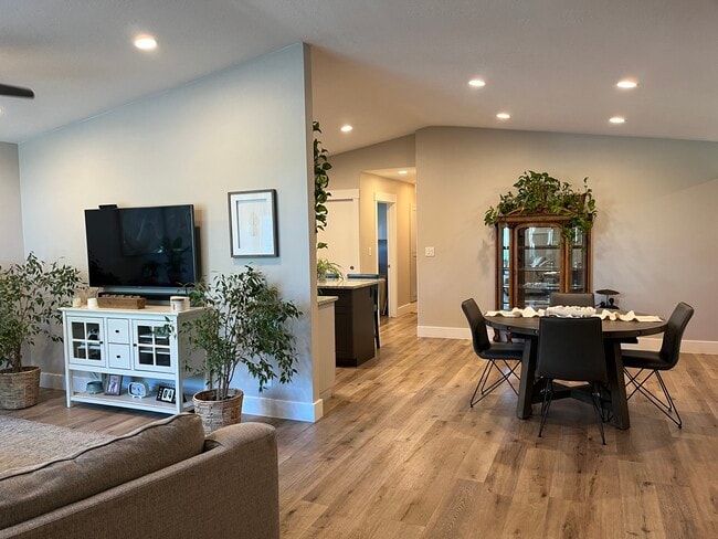 55 E 700 S in Saint George, UT - Building Photo - Building Photo