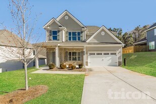 64 Monaghan Wy in Dallas, GA - Building Photo