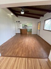 856 W Chestnut St in Exeter, CA - Building Photo - Building Photo