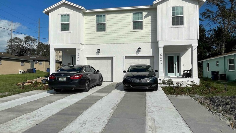 2906 E 15th Ave in Tampa, FL - Foto de edificio