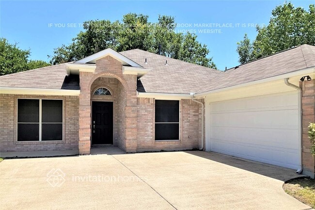 2810 Beacon Hill Dr in Rockwall, TX - Building Photo - Building Photo