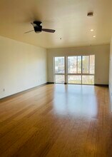 3970 N Interstate Ave, Unit #403 in Portland, OR - Foto de edificio - Building Photo