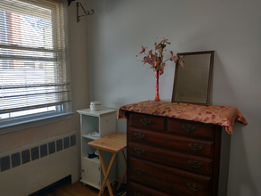 1843 Fairhaven Rd in East Meadow, NY - Building Photo - Building Photo