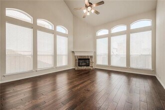 2338 Falcon Point Dr in Frisco, TX - Building Photo - Building Photo