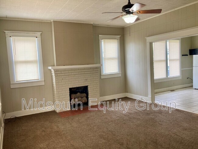 538 Tucker St in Dyersburg, TN - Building Photo - Building Photo