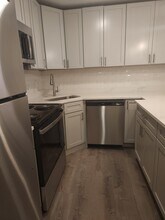 1212 N La Salle Dr, Unit 2 in Chicago, IL - Building Photo - Building Photo