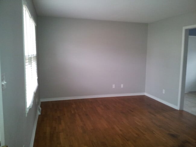 1016 Christopher St in Warrensburg, MO - Building Photo - Building Photo