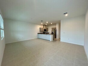 165 Rainwood St in Groveland, FL - Building Photo - Building Photo