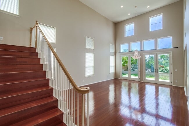 3987 Via Cangrejo in San Diego, CA - Building Photo - Building Photo