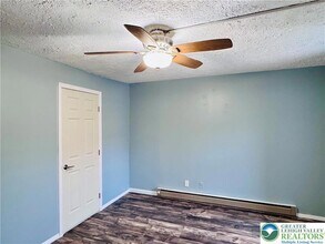 402 S Bradford St in Allentown, PA - Building Photo - Building Photo