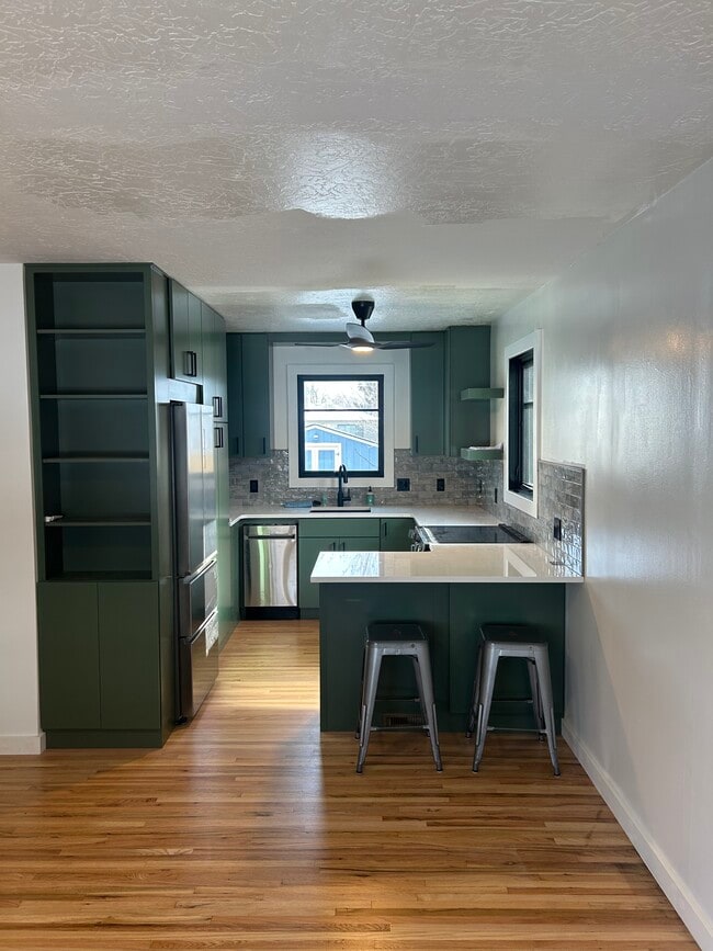 410 S 13th Ave in Bozeman, MT - Building Photo - Building Photo