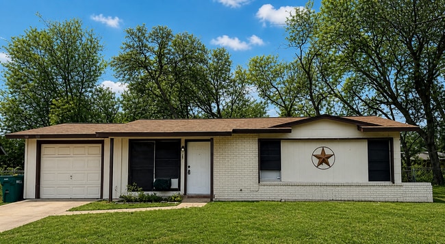 property at 245 Northview Dr