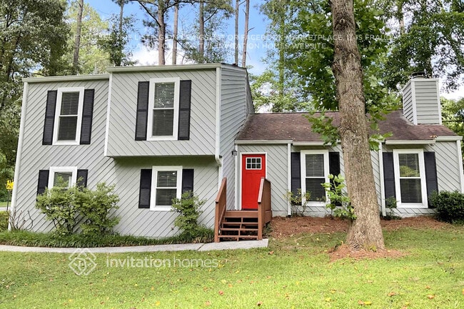 property at 4501 N Landing Dr