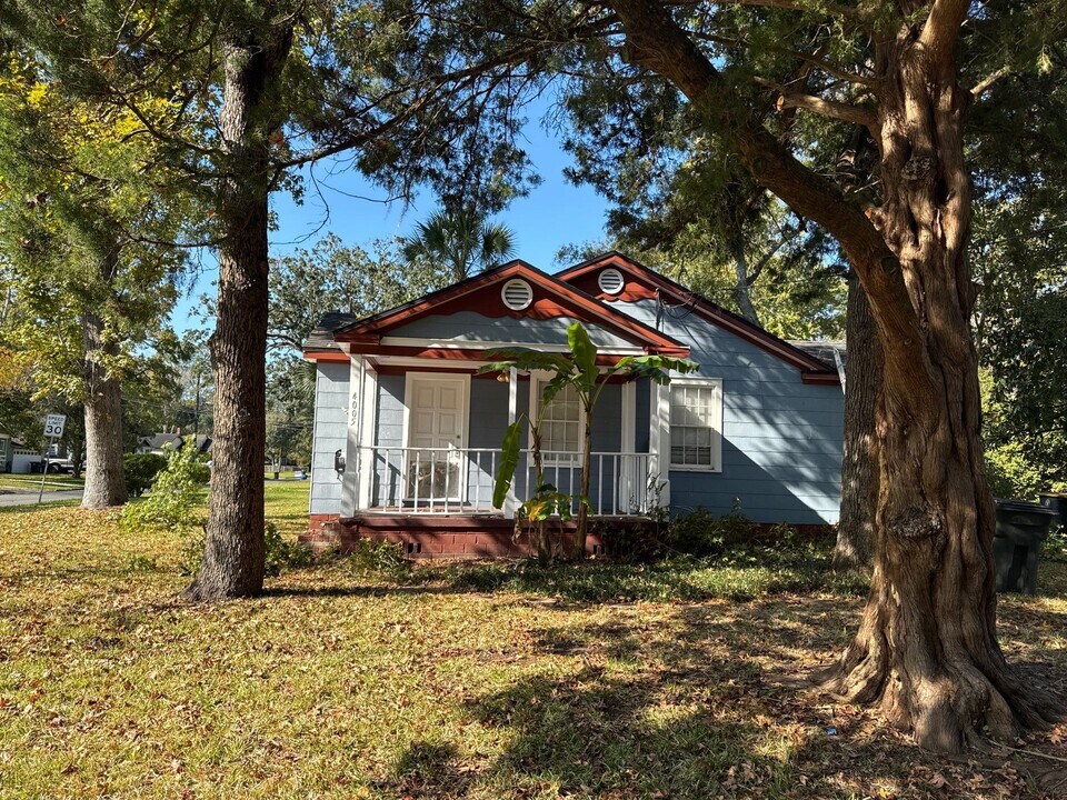 4005 Green St in Jacksonville, FL - Building Photo