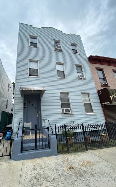 270 14th St in Brooklyn, NY - Building Photo