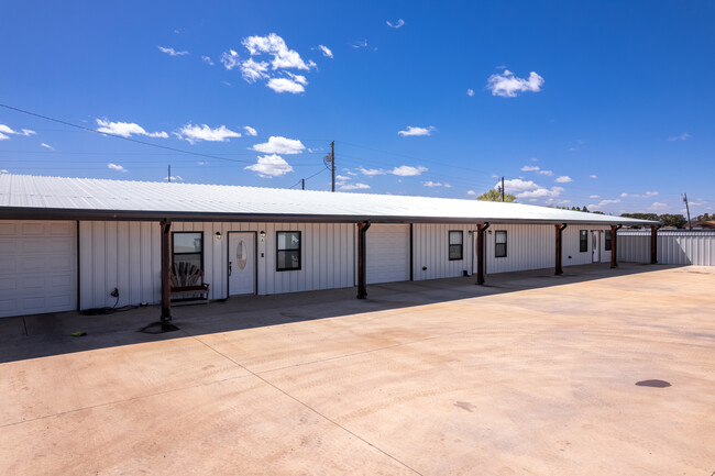 1625 County Road 7340 in Lubbock, TX - Building Photo - Building Photo