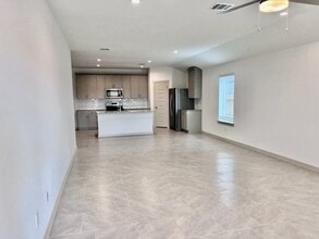 5026 Pne Hvn Ln in Fresno, TX - Building Photo - Building Photo