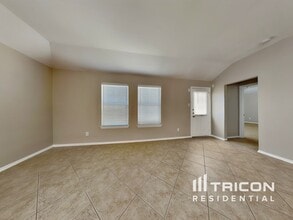 12723 Whistling Springs Dr in Humble, TX - Building Photo - Building Photo