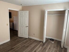 411 Cattleman Dr NE in Dalton, GA - Building Photo - Building Photo