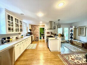 1779 Monroe Dr NE in Atlanta, GA - Building Photo - Building Photo