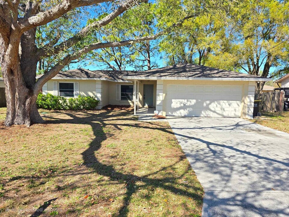 4158 Sunny View Dr in Lakeland, FL - Building Photo