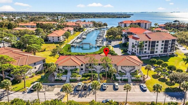 property at 1805 Mariner Dr