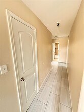 2618 Hill Ave in Dickinson, TX - Building Photo - Building Photo