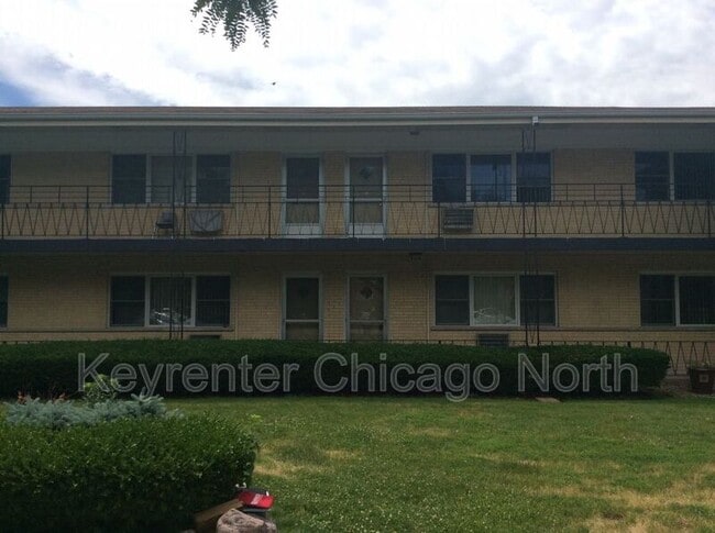 property at 1805 W Touhy Ave