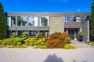46 Hildreth Ln in Sagaponack, NY - Building Photo