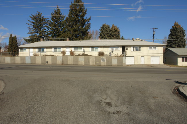 1801-1809 W Nob Hill Blvd in Yakima, WA - Building Photo - Building Photo