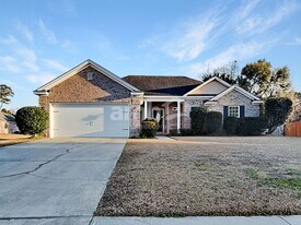 352 Brighton Woods Dr in Pooler, GA - Building Photo