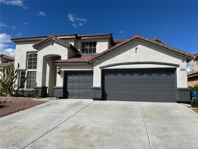 9272 W Viking Rd in Las Vegas, NV - Foto de edificio - Building Photo