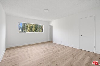 1420 S Bedford St in Los Angeles, CA - Building Photo - Building Photo