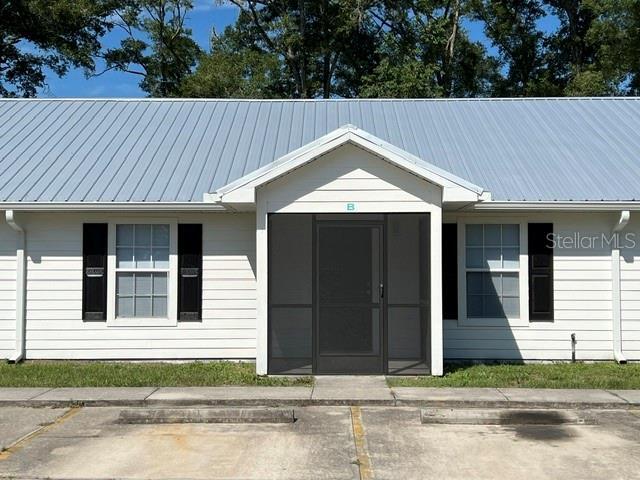 1439 N Paris St in Bell, FL - Building Photo