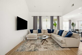 4238 Redford Valley Rd in Rosharon, TX - Building Photo - Building Photo