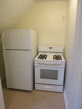 454 Broadway, Unit 3 in Somerville, MA - Foto de edificio - Building Photo