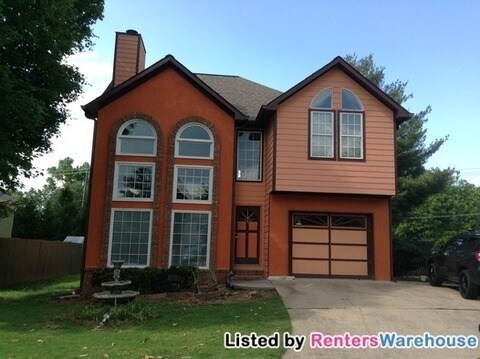 1633 Oak Chase Ct in Marietta, GA - Foto de edificio