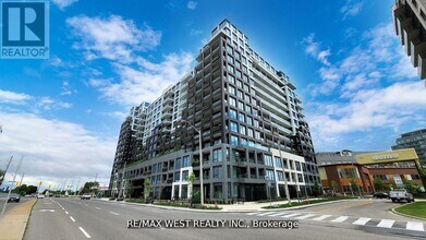 1100 Sheppard Ave W in Toronto, ON - Building Photo - Building Photo