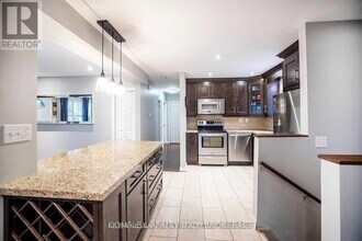 488 Beurling Ave in Oshawa, ON - Building Photo - Building Photo