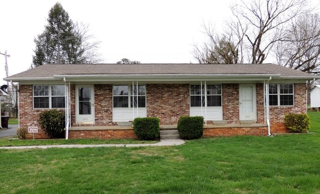 1643 Ramsay St in Alcoa, TN - Building Photo - Building Photo