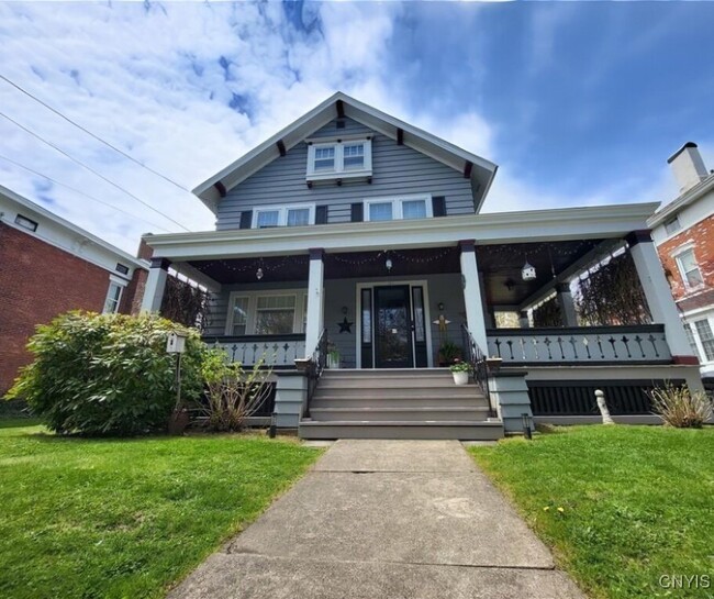 property at 50 Montcalm St