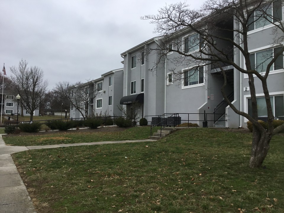 Apple Tree Gardens Apartments in Ranson, WV - Foto de edificio