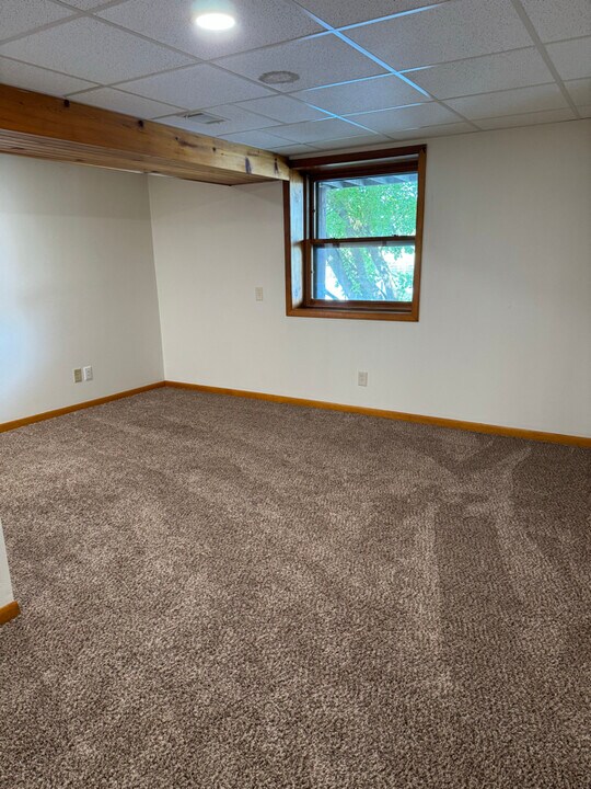 410 Main St in Wild Rose, WI - Building Photo