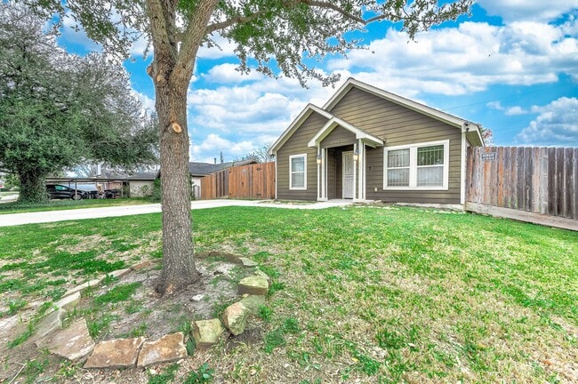 property at 3021 Sparrow St