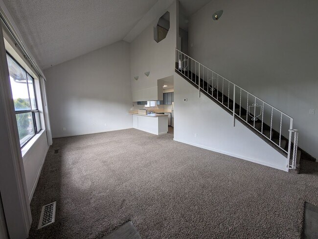 property at 3525 Country Club Dr