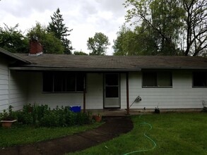 10300 SW 4th Ave in Portland, OR - Building Photo - Building Photo